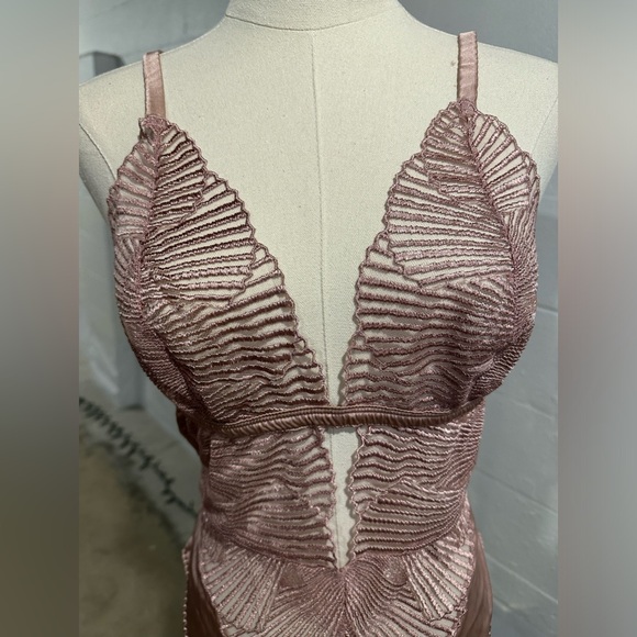 Coco de Mer Athena Cutout Embroidered Tulle and Satin Bodysuit - Picture 2 of 9